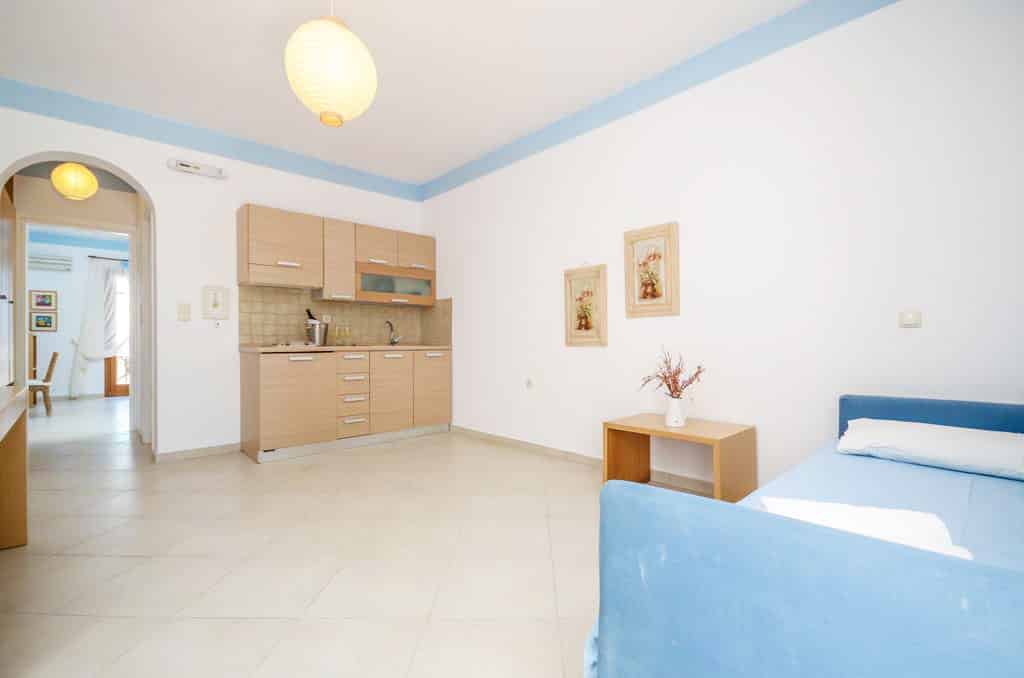 MARGARITARI-147059270