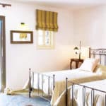 OSTRIA-INN-Classic-Sea-Garden-Room-01