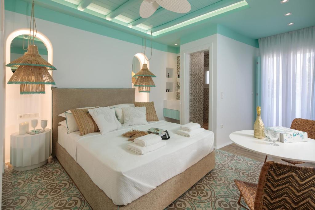 AQUA FLORA Suites a Naxos