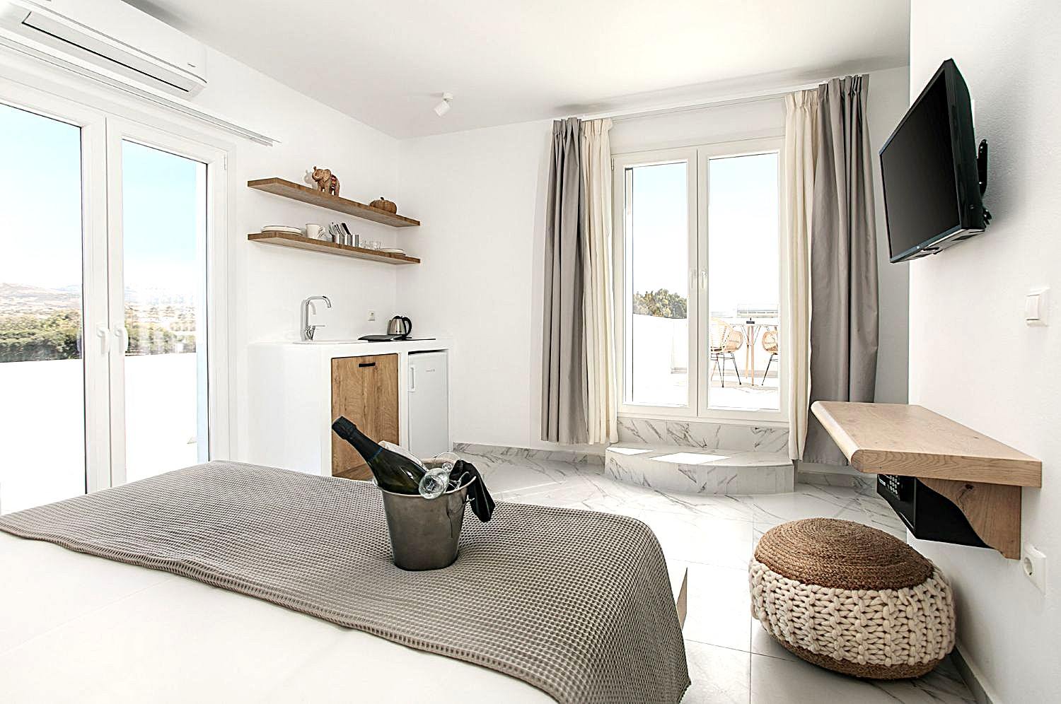 COSMOS Hotel a Naxos