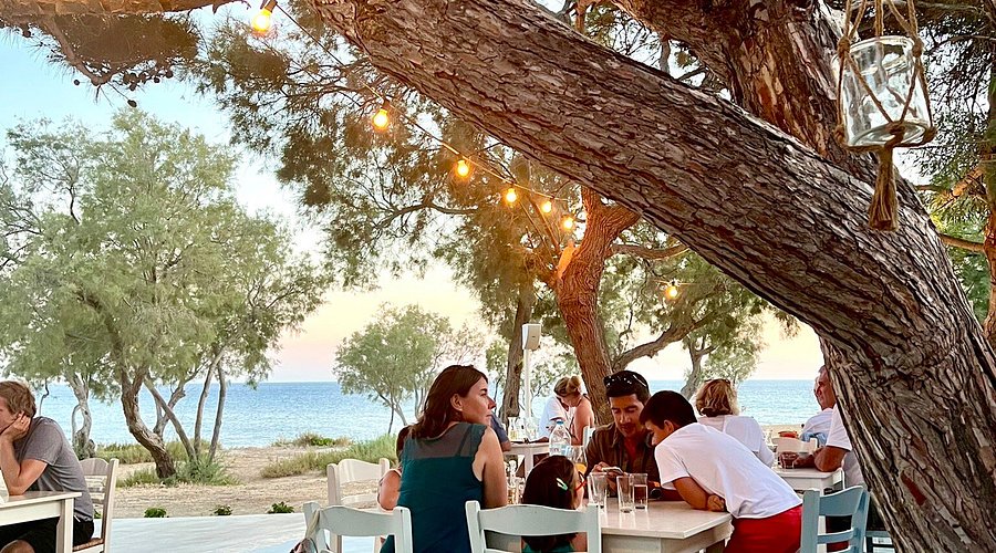PARADISE Taverna a Naxos