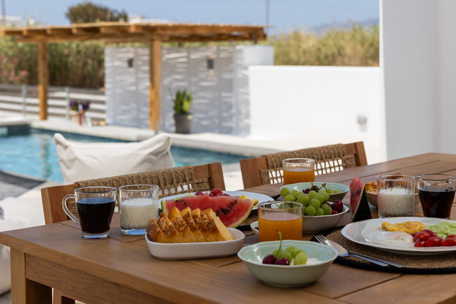 CALMARE Villa a Naxos