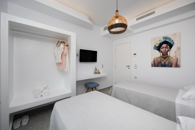 CALMARE Villa a Naxos